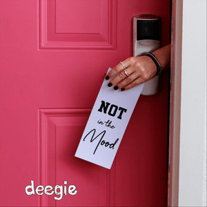 deegie – Not In The Mood
