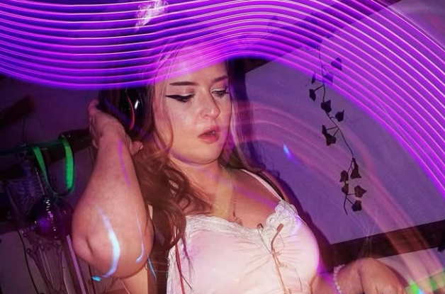 Whimzi – Girl Like Me