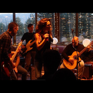 Can Friends – La Voz Sin Culpa (Live)