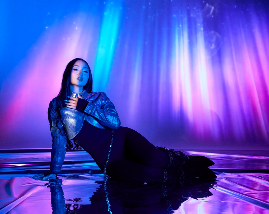 Liahona Olayan – Strum That&nbsp;Guitar