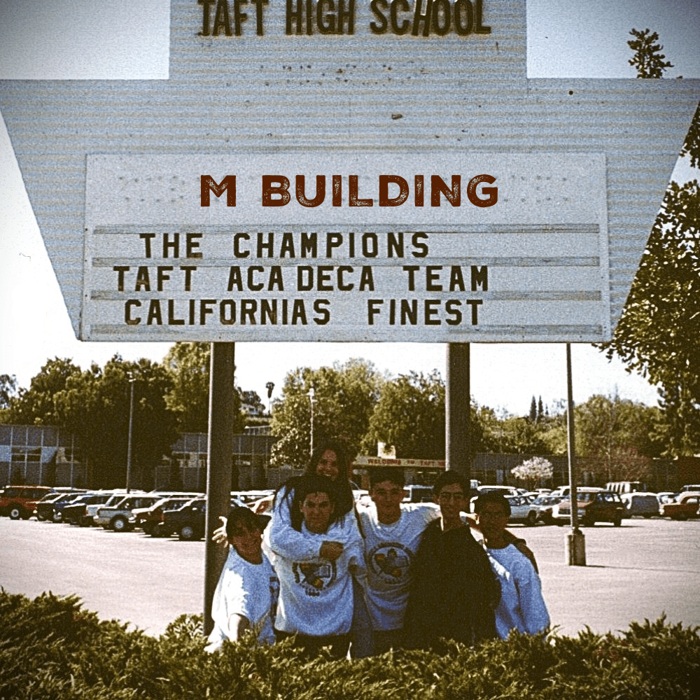 Alpaca-in-Chief – M&nbsp;Building