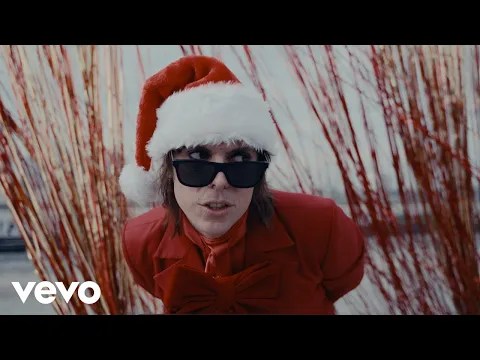 Luke Spiller-Merry Xmas Everybody (SLADE&nbsp;Cover)