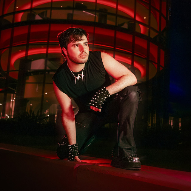 MKX – Look From You