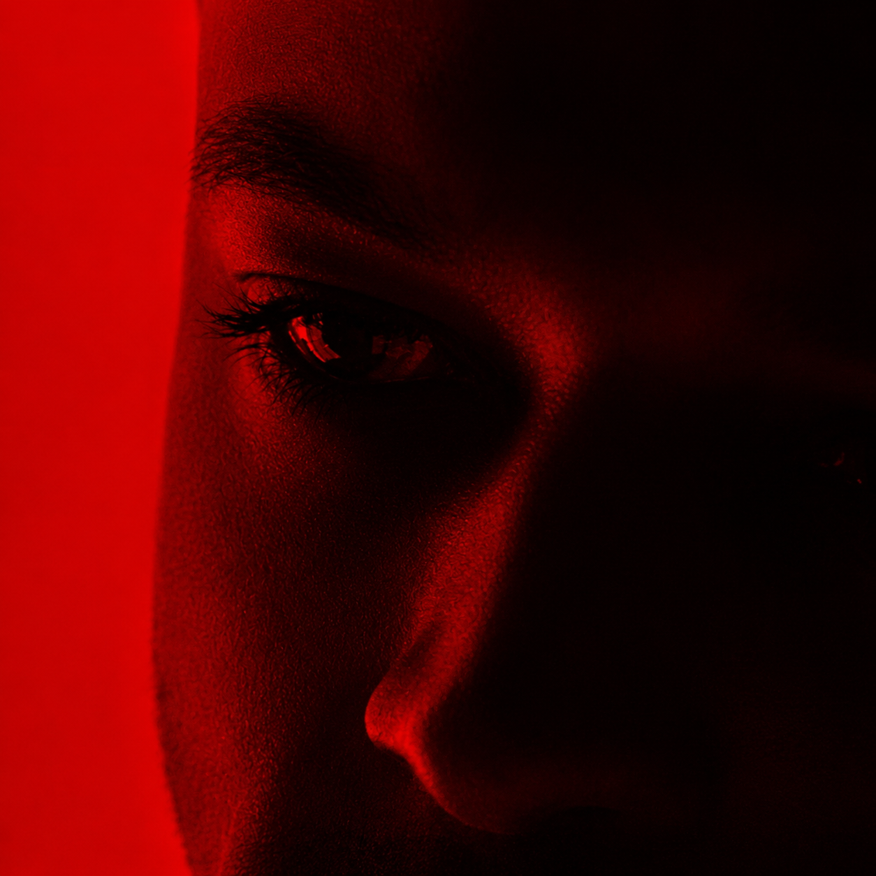 Love.V.X – MONSTER